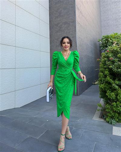 Yeşil Puantiyeli Bağlamalı Elbise